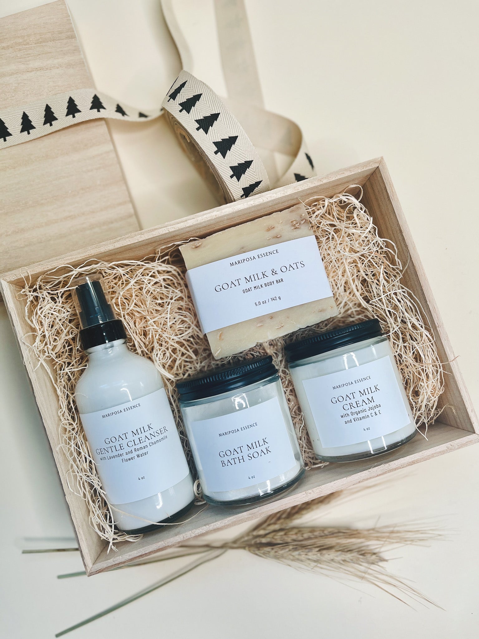 Goat Milk Selfcare Kit: Gentle Cleanser, bath soak, cream and body bar. 